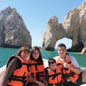 Glass-bottom boat ride to the Arch