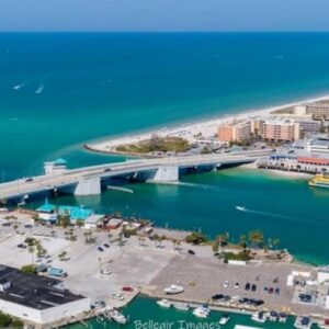 Madeira Beach: Tropical Buffet Cruise on Calypso Breeze