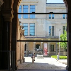 Berlin: Historical Centre Guided Tour with Humboldt Forum and Museum Island