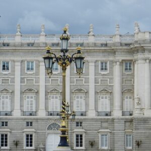 Royal Palace of Madrid: Fast Track + Digital Royal Guide