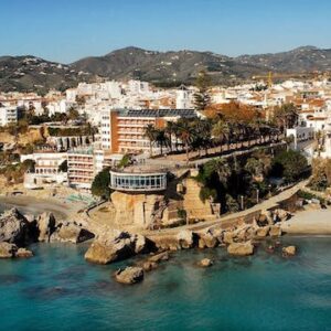 Tour of Nerja and Frigiliana from Malaga