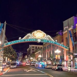 San Diego City Lights night trolley tour