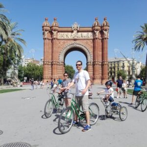 Barcelona family bike tour