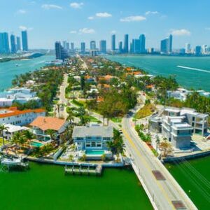 Miami sightseeing cruise of South Beach, Biscayne Bay, & Venetian Islands