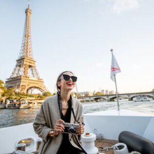 Seine cruise tickets and champagne