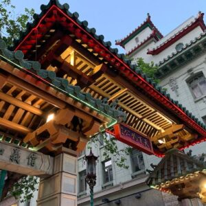Tour San Francisco Chinatown in The Warrior Cat Exploration Game