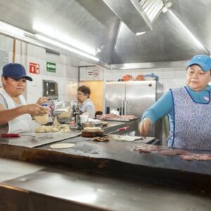 Tacos and Mezcal tour in Mexico City