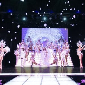 Paradis Latin show with optional dinner